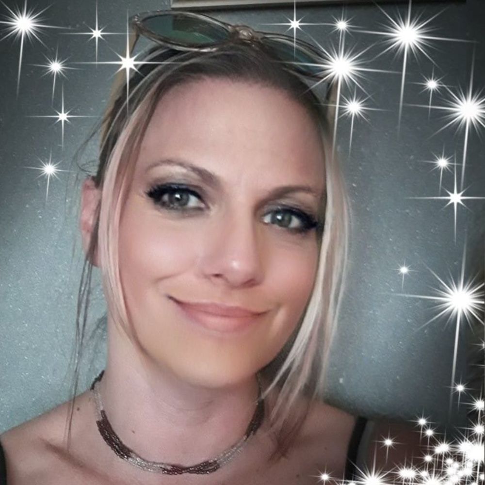 Meet your Posher, Teri